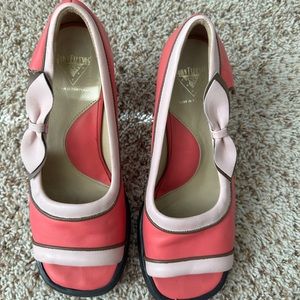 Size 10 Pink John Fluevog heels.